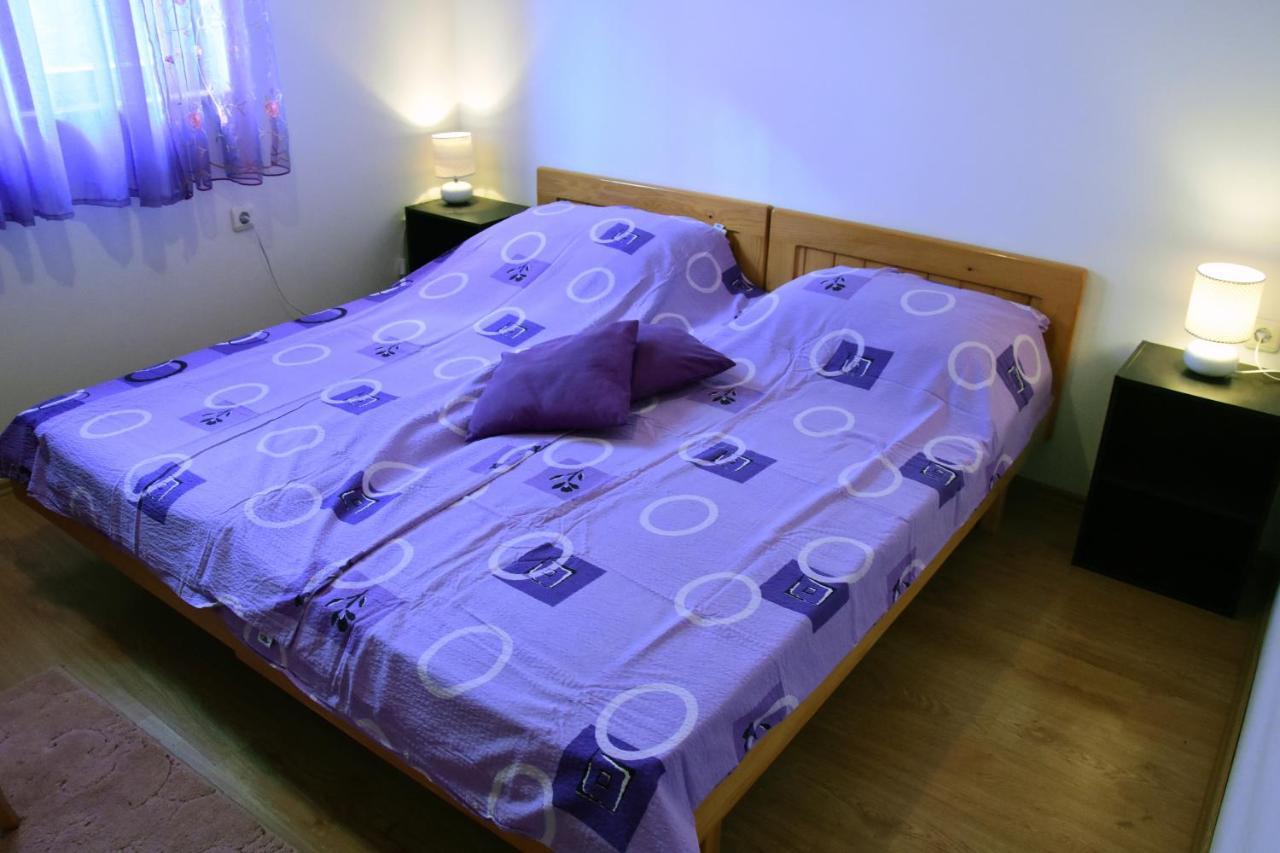 Apartments Zana Vir Kültér fotó