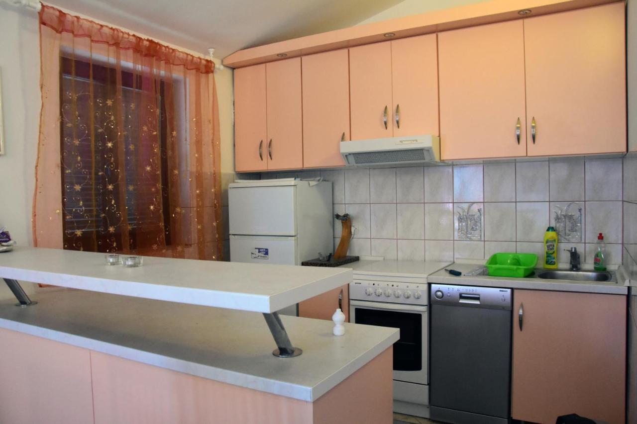 Apartments Zana Vir Kültér fotó